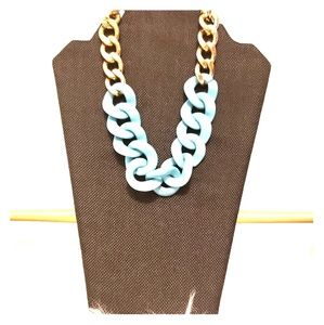 Women's necklace